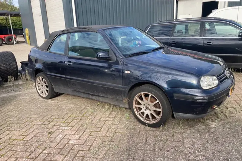 Volkswagen Golf (1998)