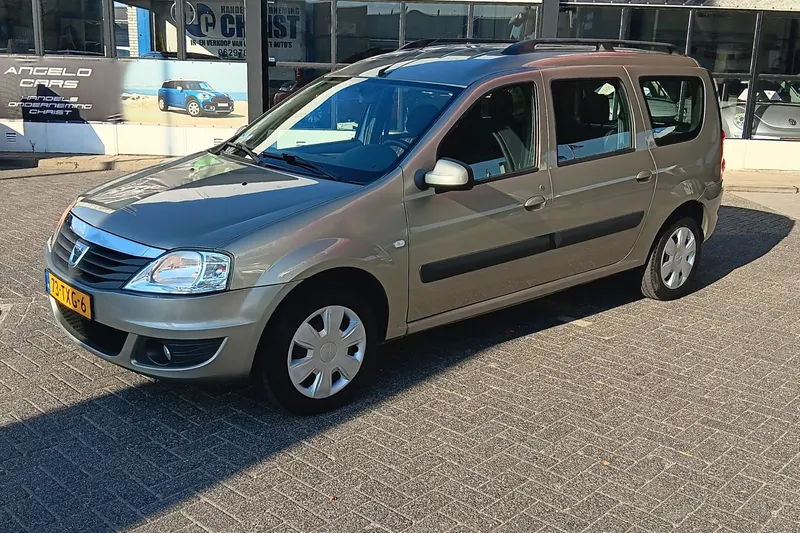 Dacia Logan MCV (2012)