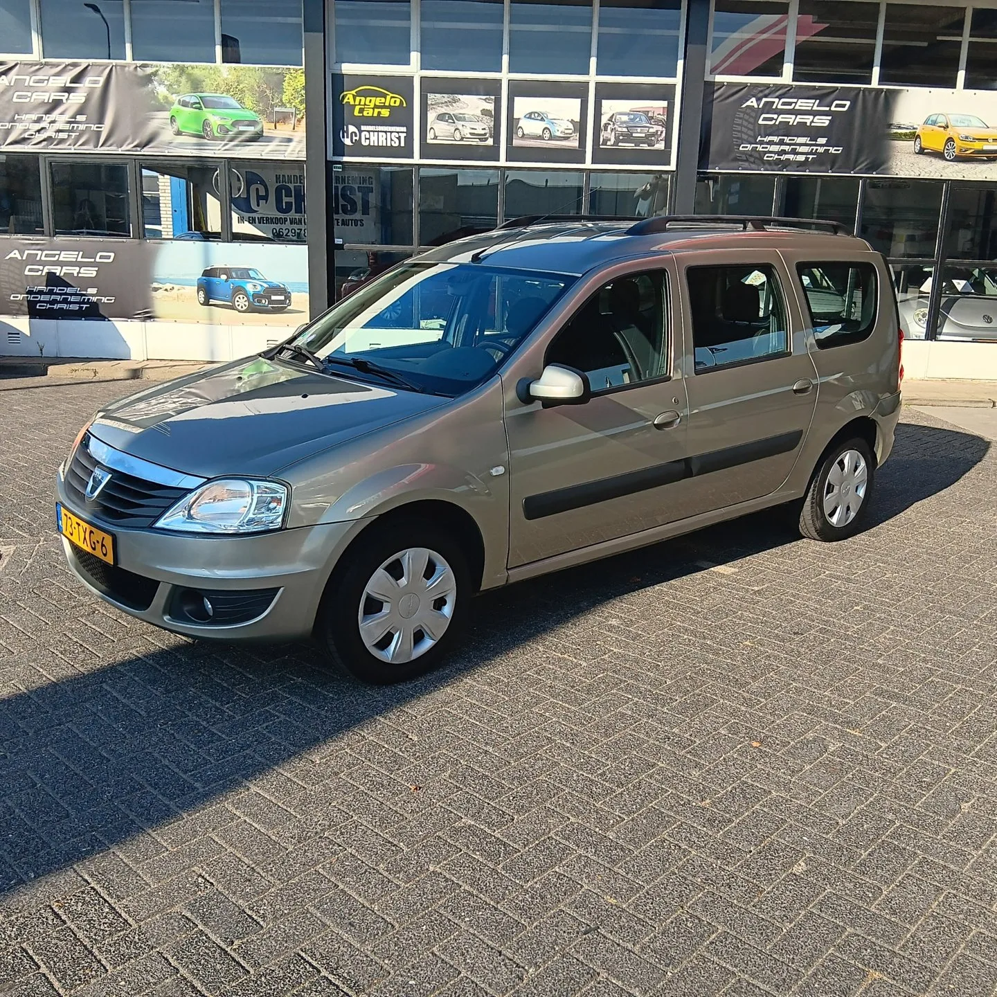 Dacia Logan MCV (2012) — foto 1
