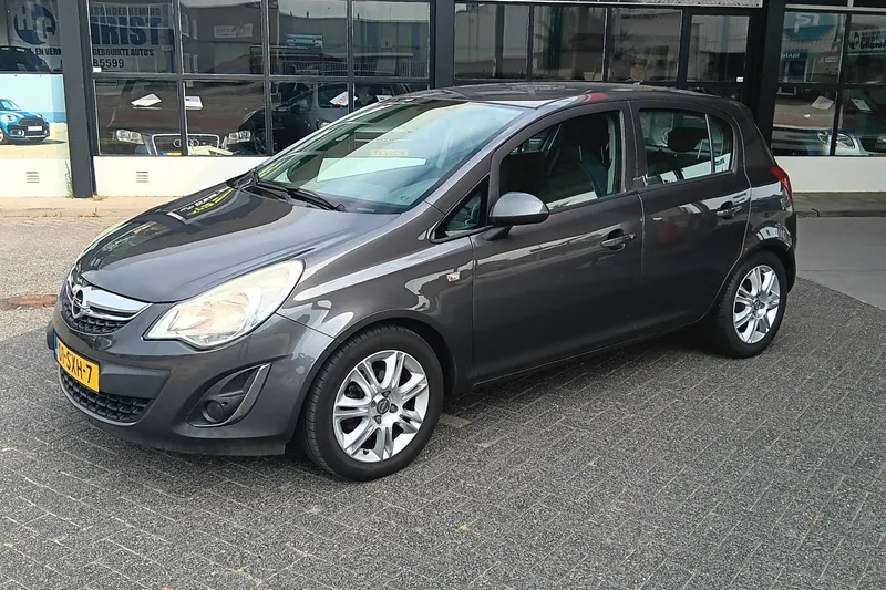 Opel Corsa (2011)
