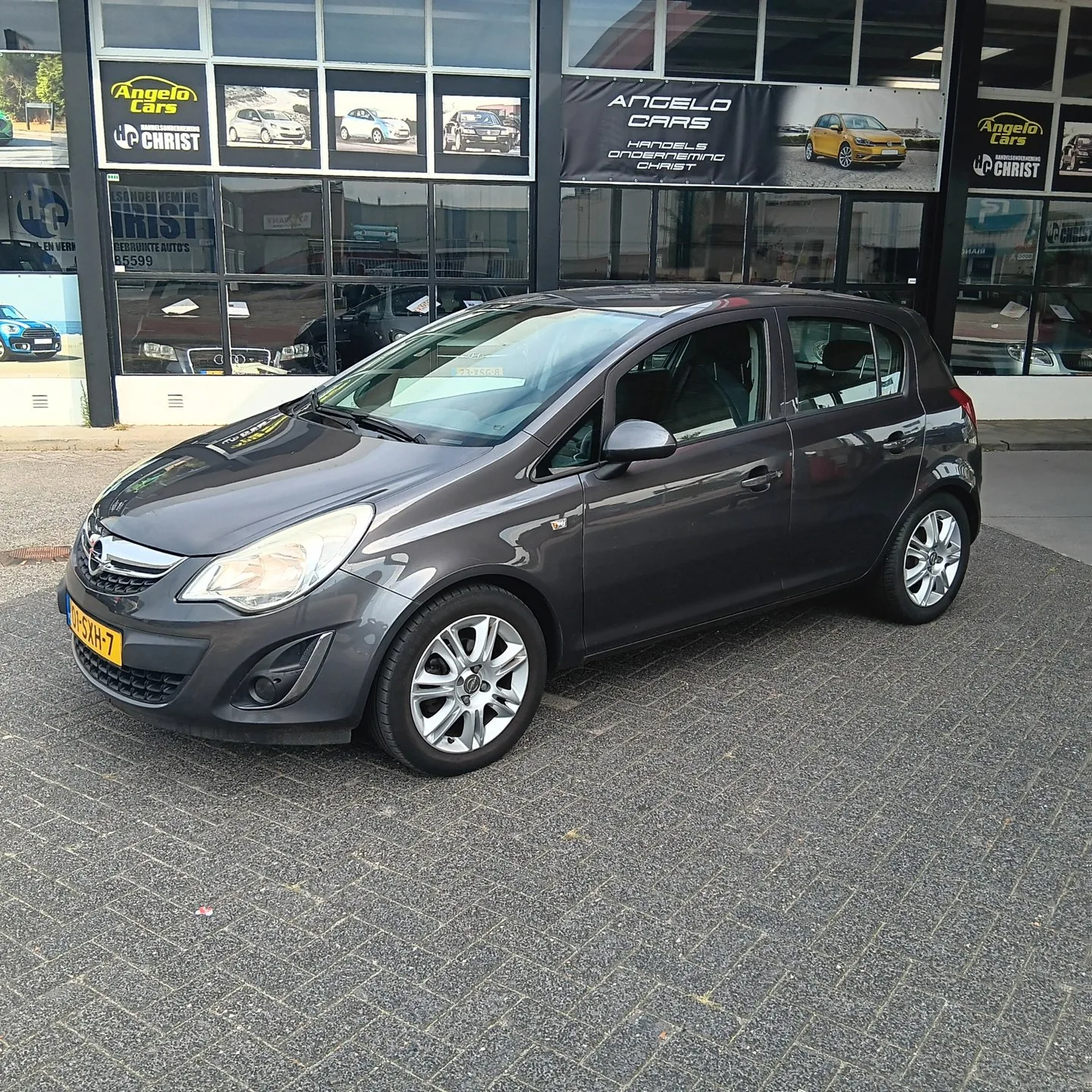 Opel Corsa (2011) — foto 1