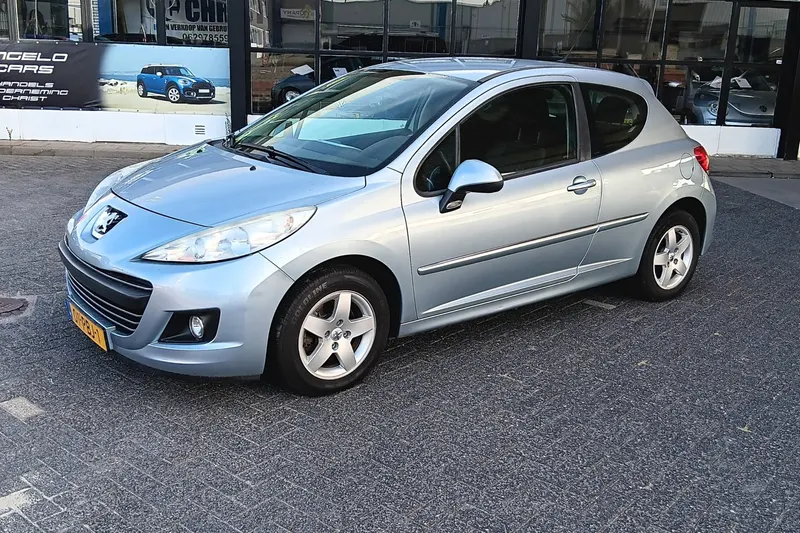 Peugeot 207 (2011)
