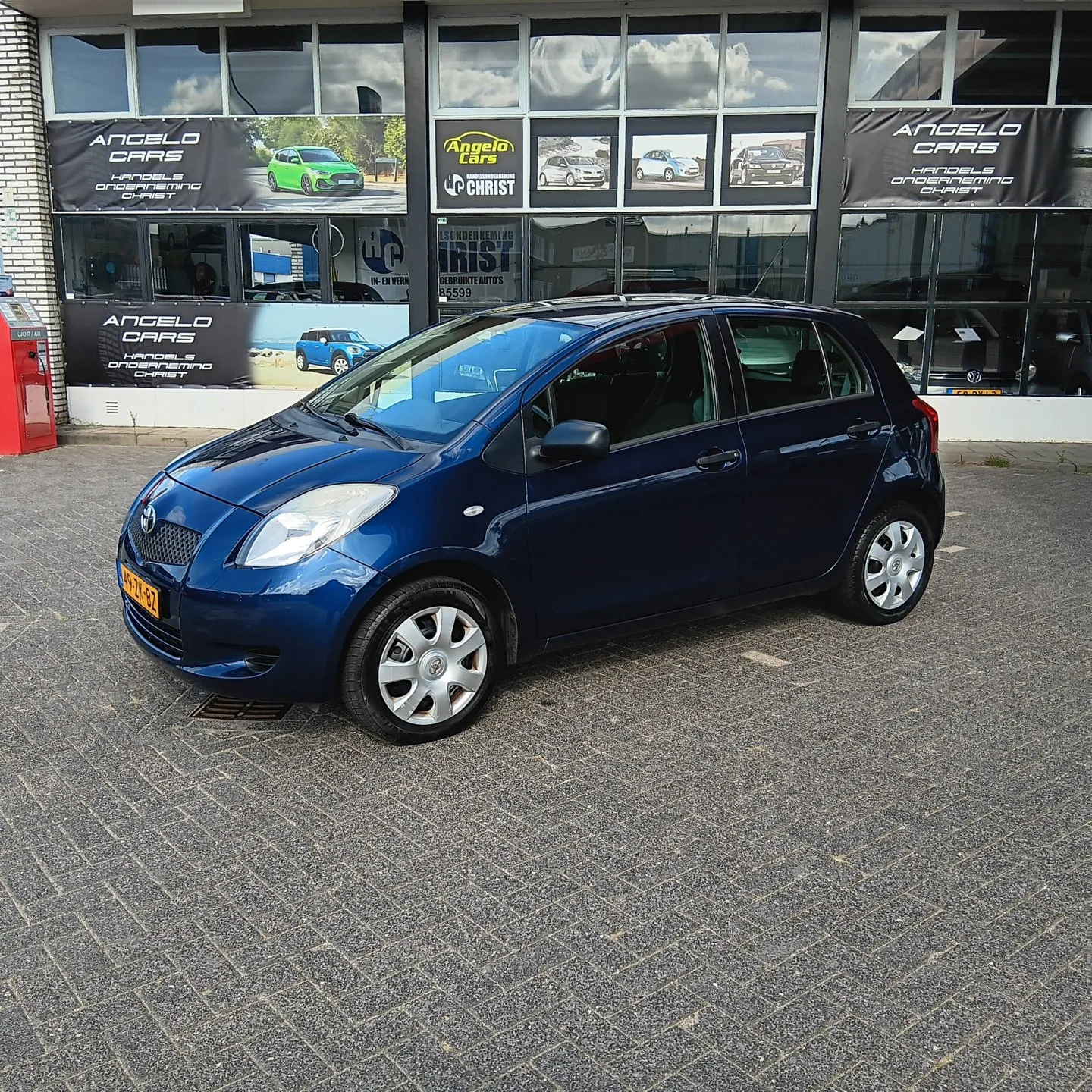 Toyota Yaris (2008) — foto 1