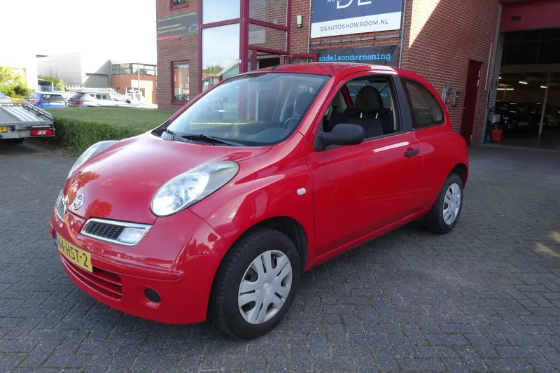 Nissan Micra (2009)