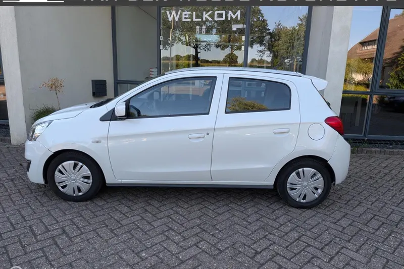 Mitsubishi Space Star (2019)