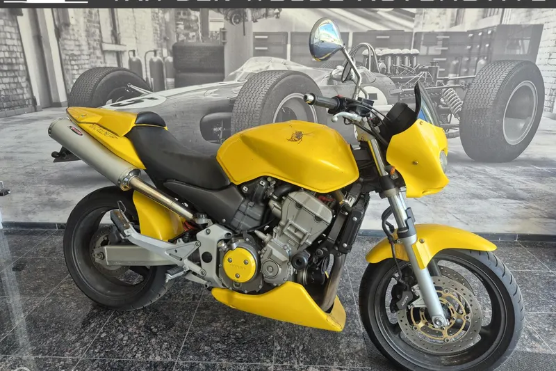 Honda CB (2002)