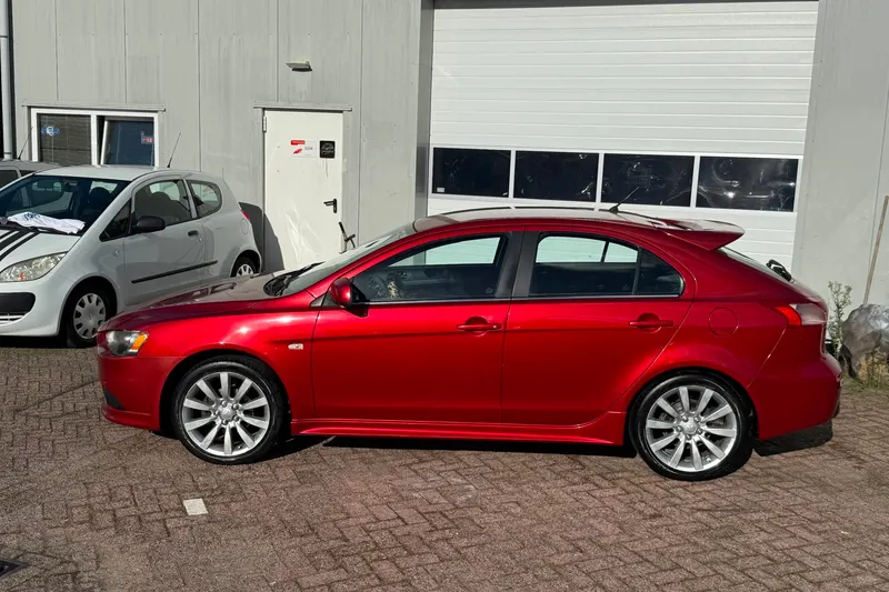 Mitsubishi Lancer (2009)