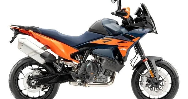 KTM 890 SMT 24 (2026) — foto 1