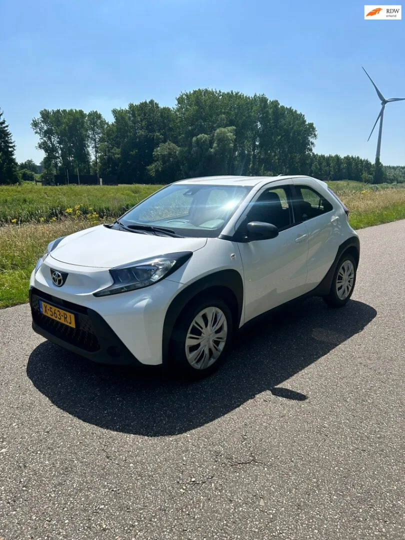 Toyota Aygo X (2024) — foto 1