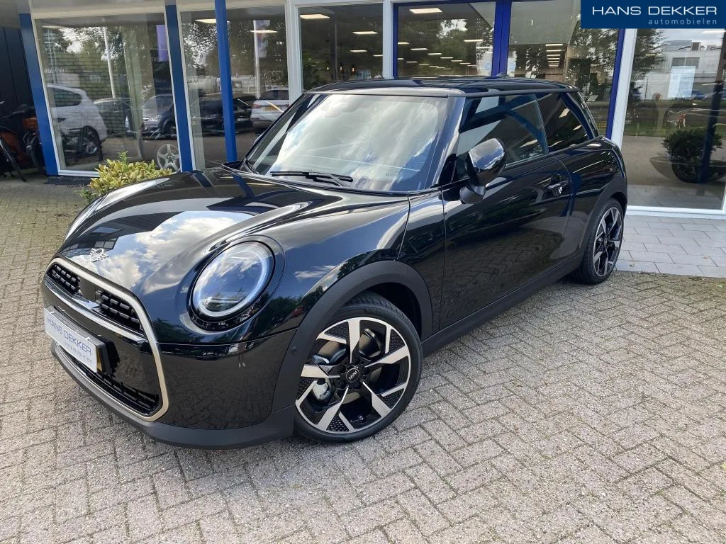 MINI Cooper (2024) — foto 1