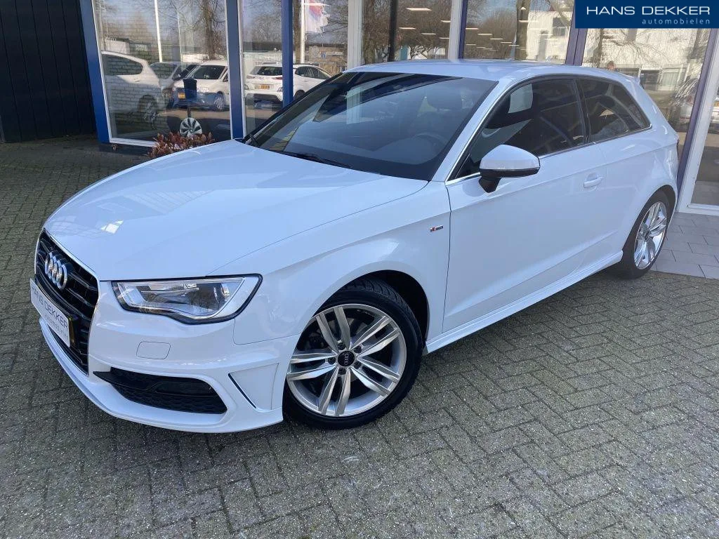 Audi A3 (2016) — foto 1