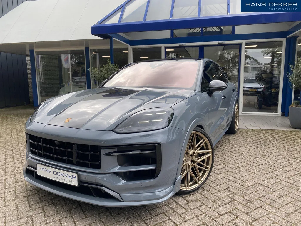 Porsche Cayenne Coupé (2024) — foto 1