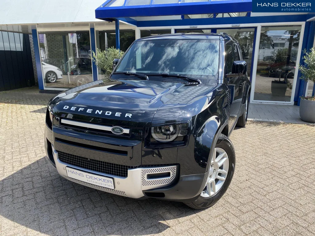Land Rover Defender (2024) — foto 1