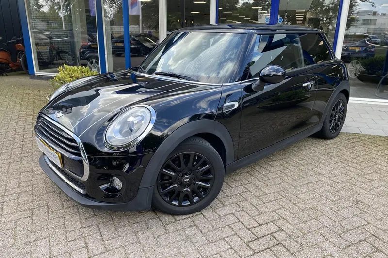 MINI Cooper (2017)