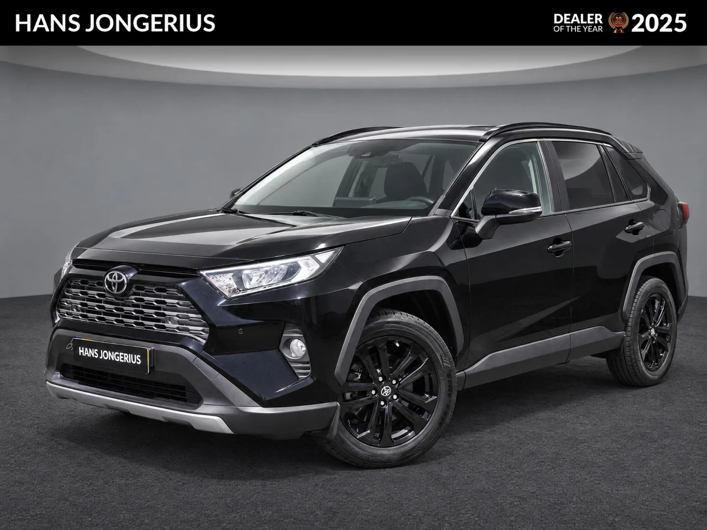Toyota RAV4 (2021) — foto 1