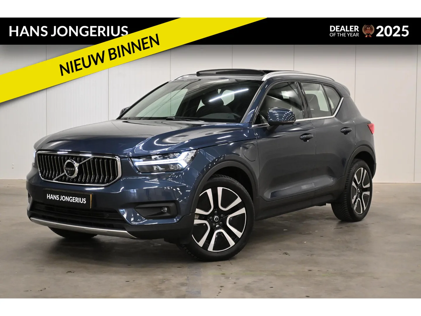 Volvo XC40 (2021) — foto 1