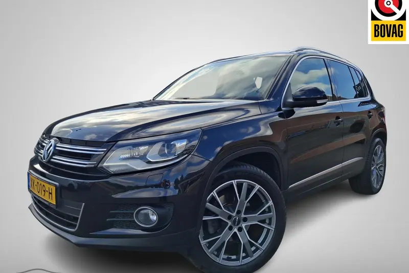 Volkswagen Tiguan (2012)