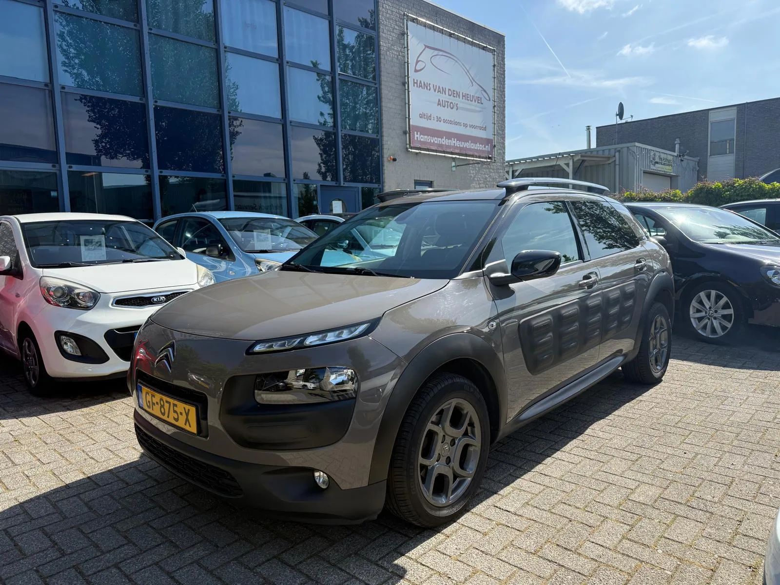 Citroën C4 Cactus (2015) — foto 1