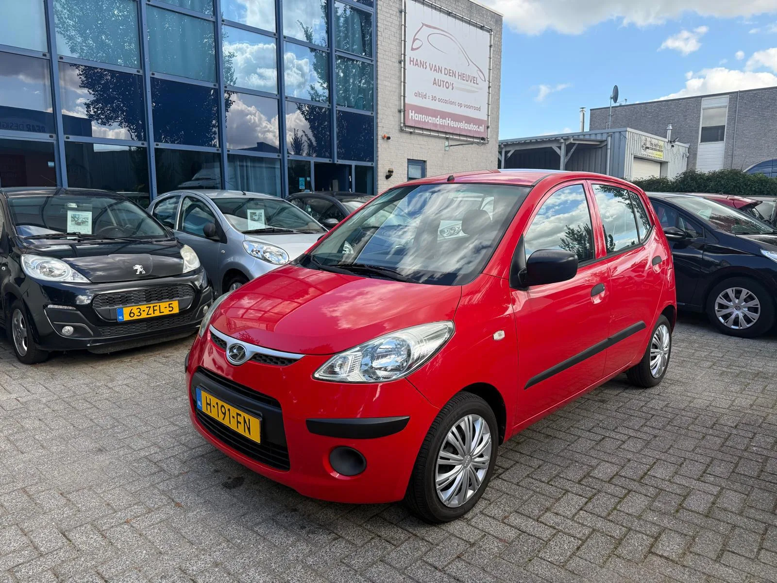 Hyundai i10 (2009) — foto 1