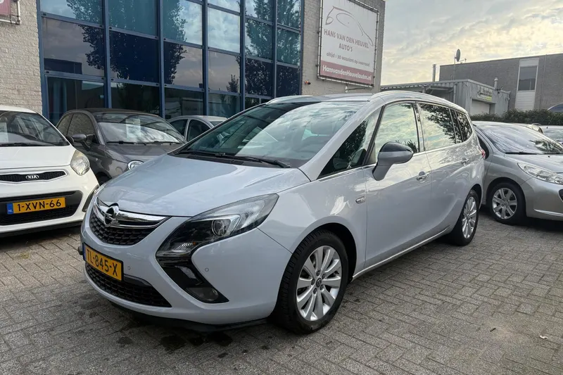 Opel Zafira (2013)
