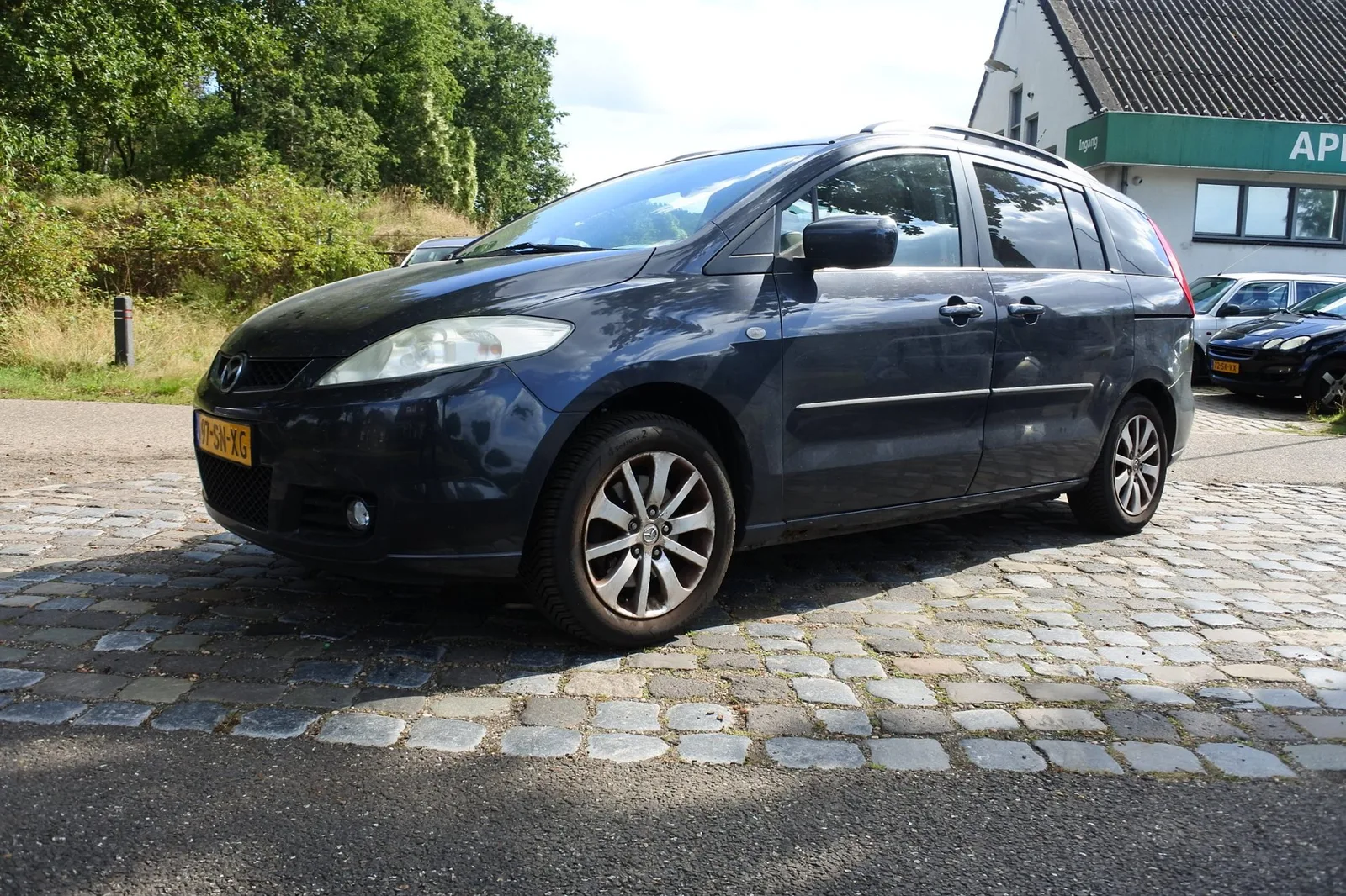 Mazda 5 (2006) — foto 1