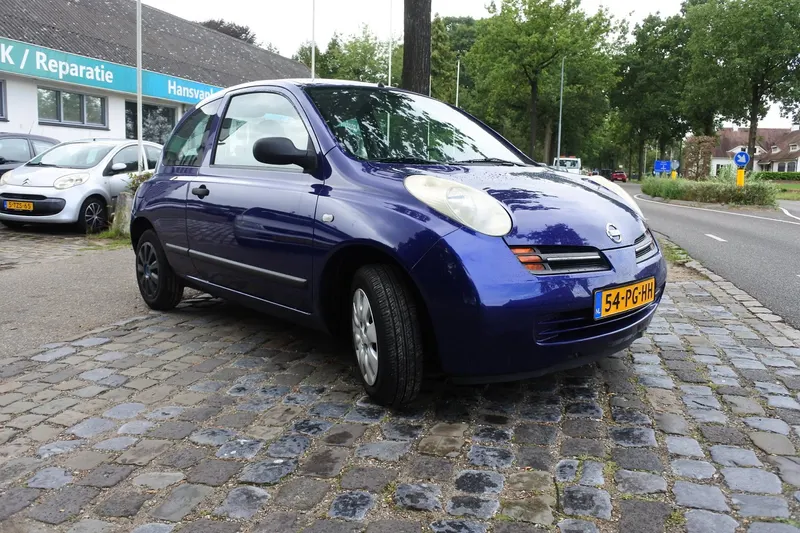 Nissan Micra (2004)