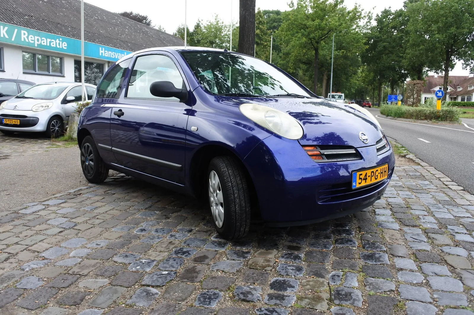 Nissan Micra (2004) — foto 1