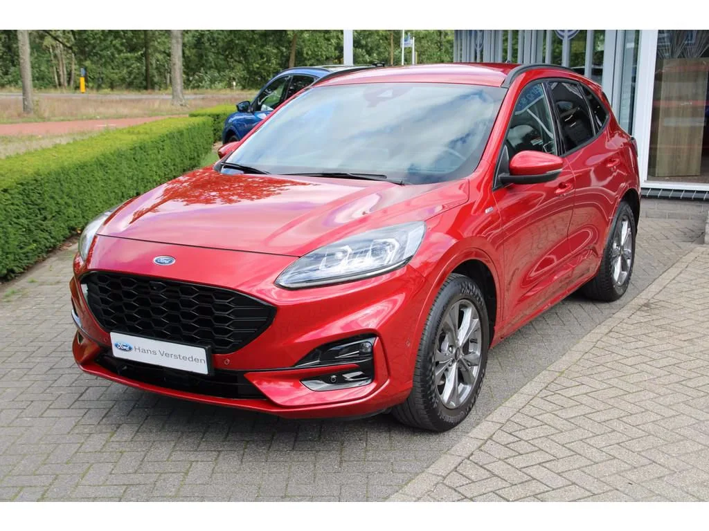 Ford Kuga (2021) — foto 1