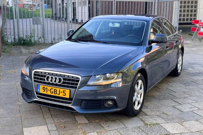 Audi A4 (2008)