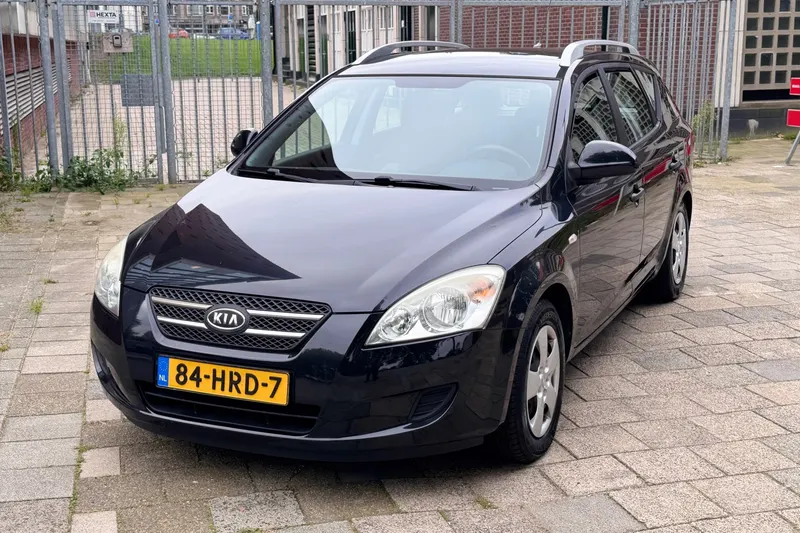 Kia Ceed (2009)