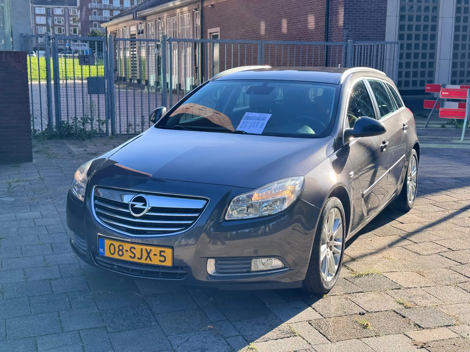 Opel Insignia (2011) — foto 1