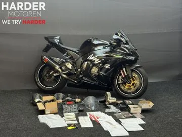 Kawasaki ZX-10R (2016) — foto 1