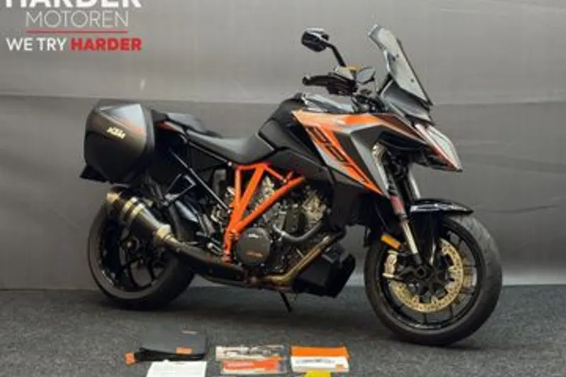 KTM 1290 Super Duke GT (2019)