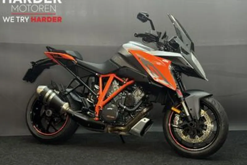 KTM 1290 Super Duke GT (2018)