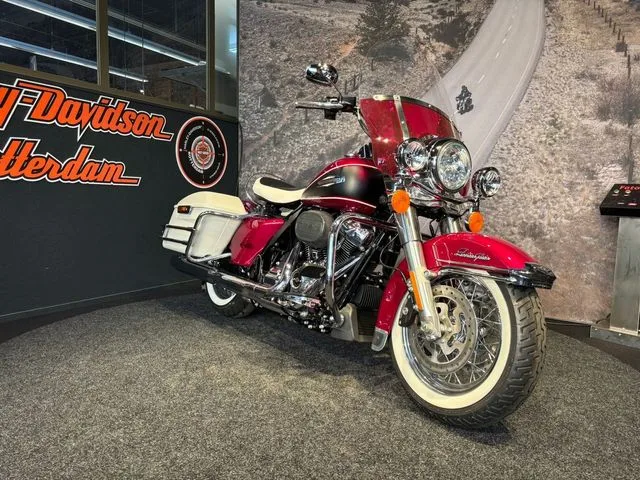 Harley-Davidson Electra Glide (2023) — foto 1