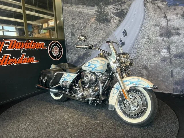 Harley-Davidson Road King Classic (2010) — foto 1