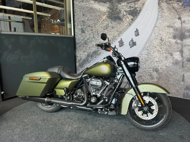 Harley-Davidson Road King Special (2022) — foto 1