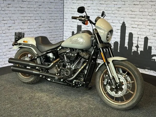 Harley-Davidson Softail (2026) — foto 1