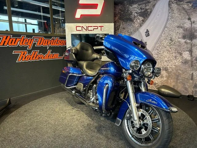 Harley-Davidson Ultra Limited (2014) — foto 1