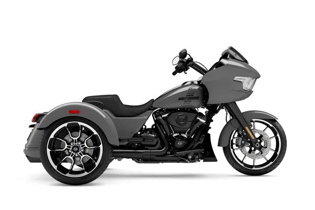 Harley-Davidson Road Glide 3 (2026) — foto 1