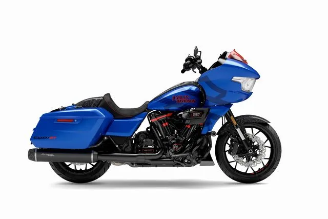 Harley-Davidson CVO Road Glide (2026) — foto 1
