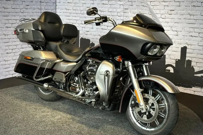 Harley-Davidson Road Glide Ultra (2016)