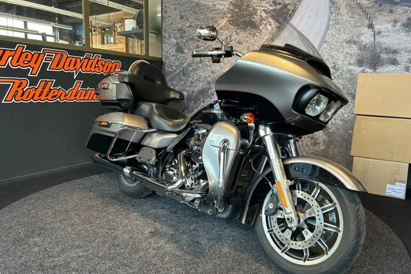 Harley-Davidson Road Glide Ultra (2016)