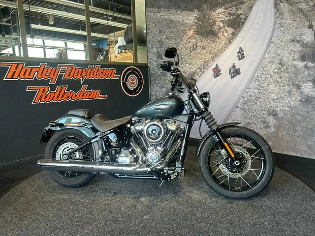 Harley-Davidson Street Bob (2025) — foto 1