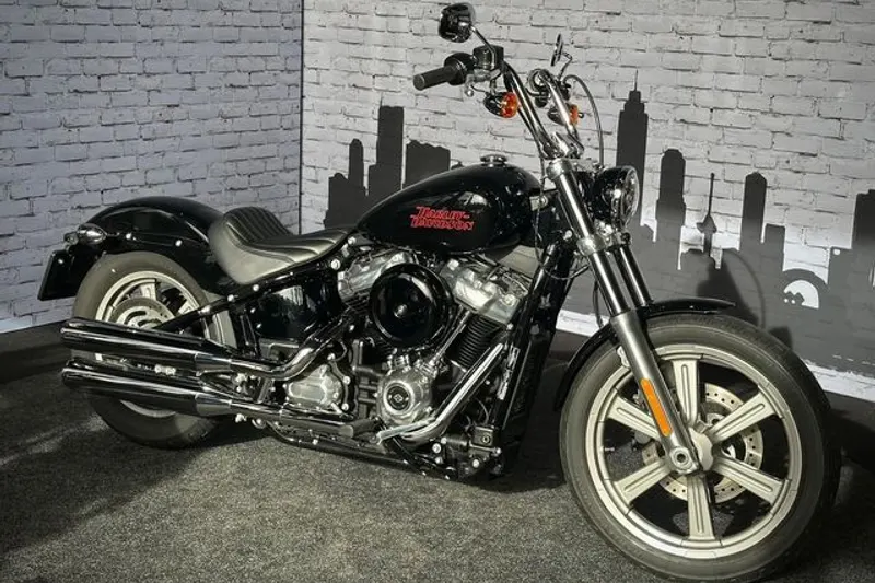 Harley-Davidson Softail Standard (2023)