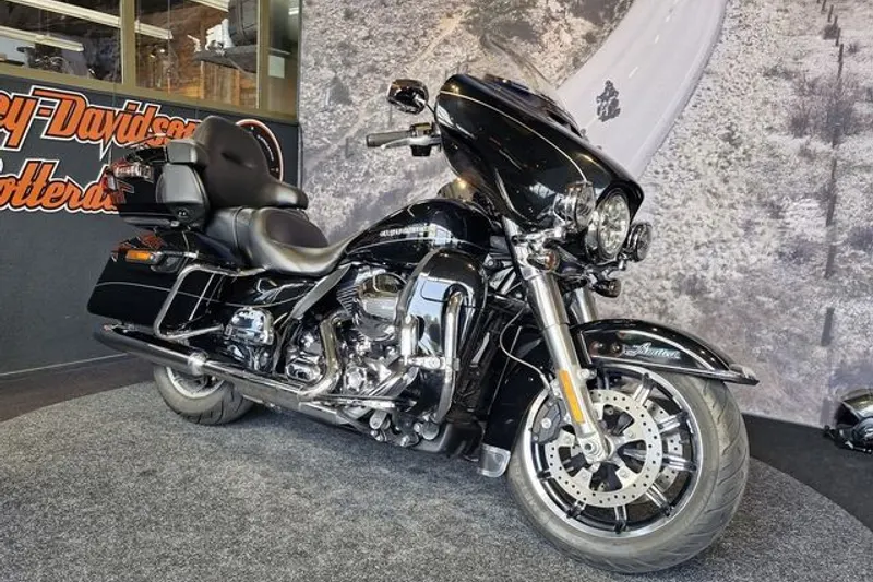 Harley-Davidson Electra Glide (2014)