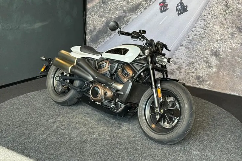 Harley-Davidson Sportster S (2022)