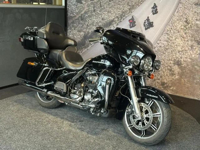 Harley-Davidson Ultra Limited (2021) — foto 1