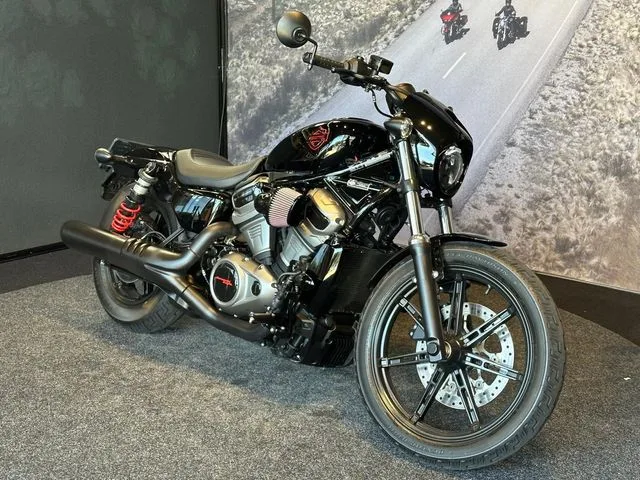 Harley-Davidson RH975 NIGHTSTER (2022) — foto 1