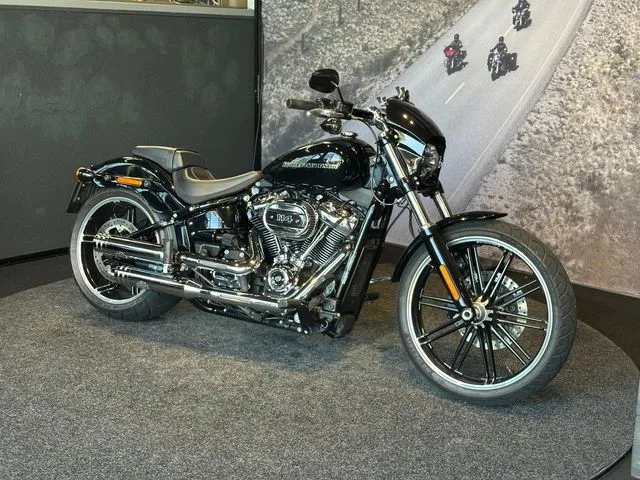 Harley-Davidson Breakout (2019) — foto 1